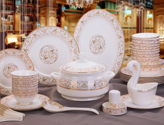 Jingdezhen Ceramic tableware suit Bone China rice bowl plate